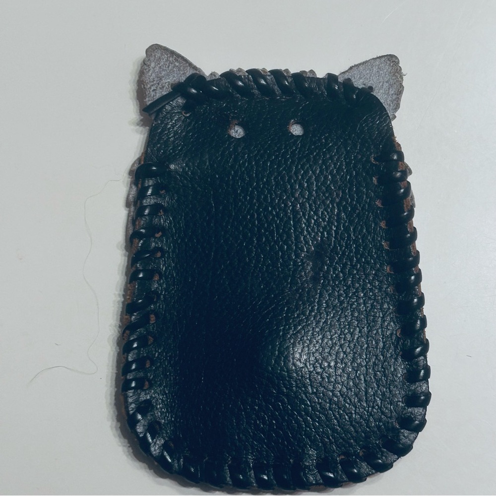 WOLF CHILD Vintage Handmade Leather Animal Face Coin Purse - Picture 7 of 8